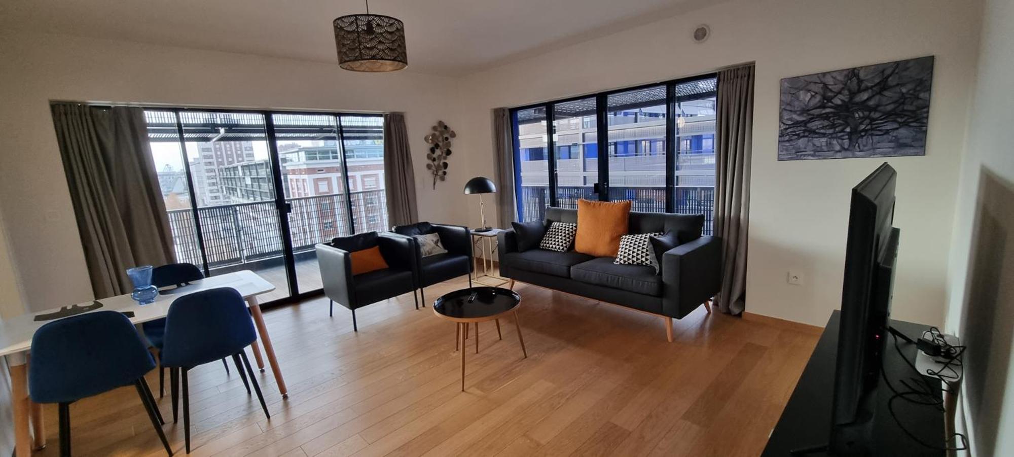Bel Appartement Contemporain Avec Terrasse Climatisation Et Parking Payant En Option Straßburg Exterior foto