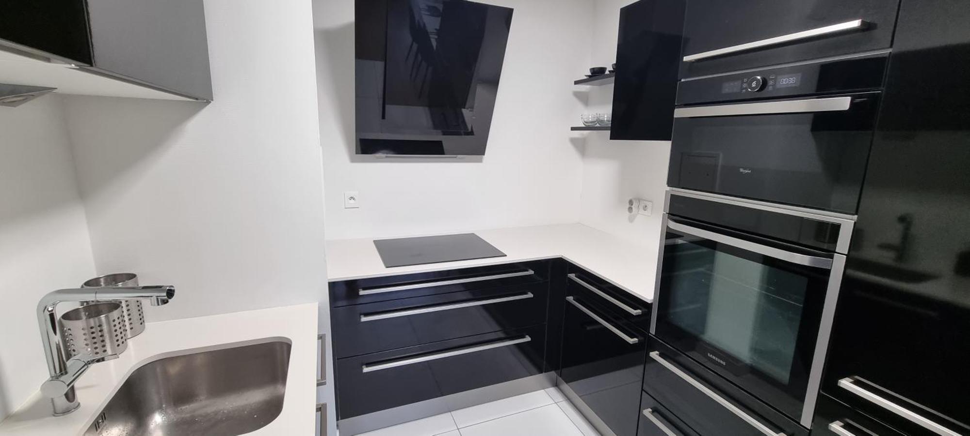 Bel Appartement Contemporain Avec Terrasse Climatisation Et Parking Payant En Option Straßburg Exterior foto