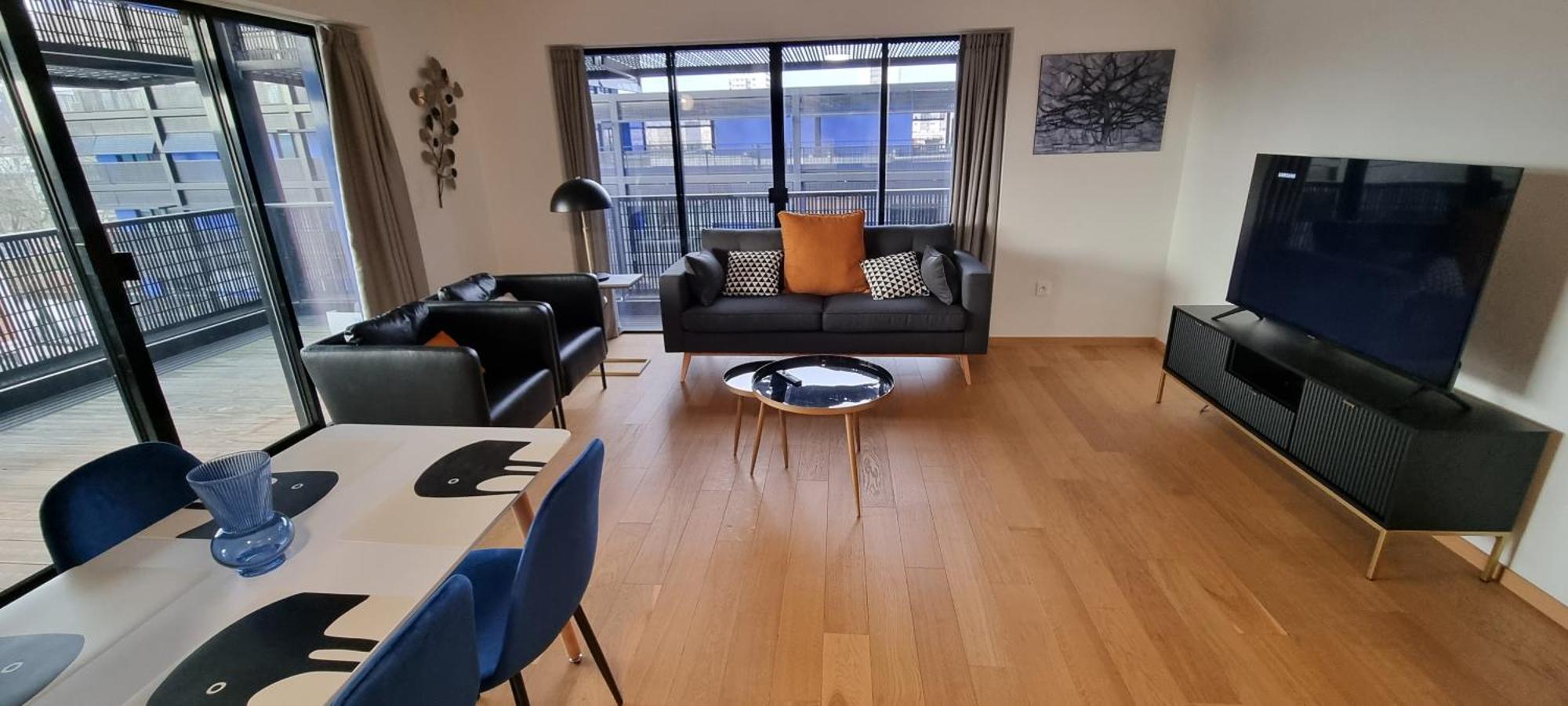 Bel Appartement Contemporain Avec Terrasse Climatisation Et Parking Payant En Option Straßburg Exterior foto